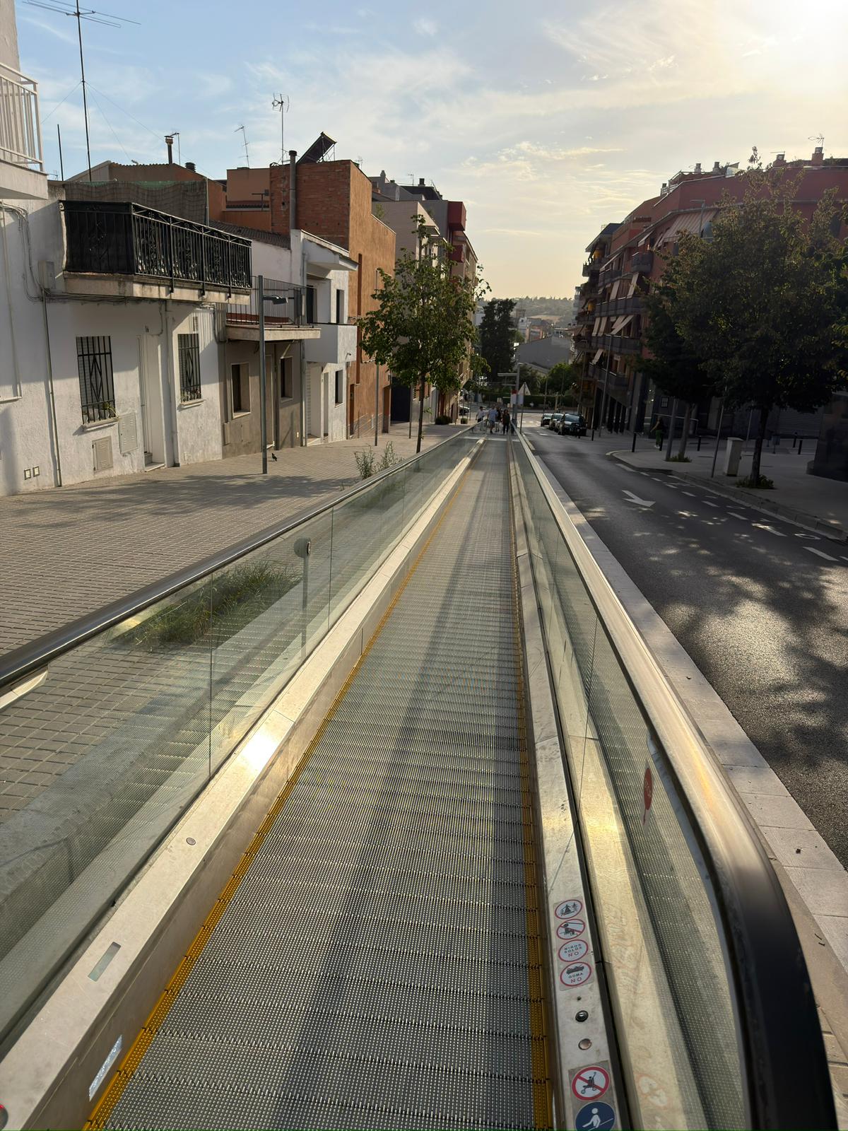 Andén móvil SKYLIFT WALK para centros comerciales y supermercados